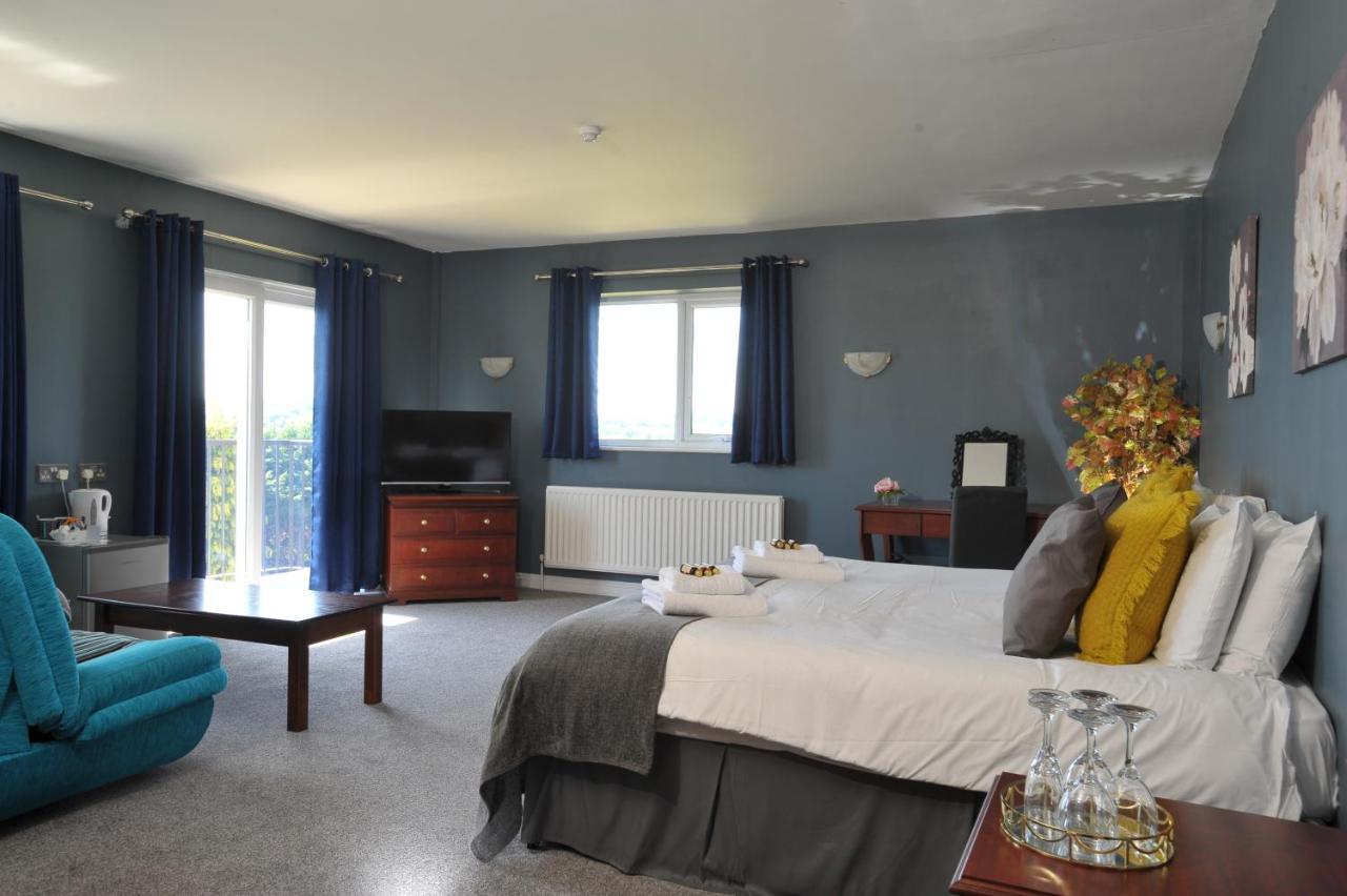 Bells Hotel Coleford  Extérieur photo
