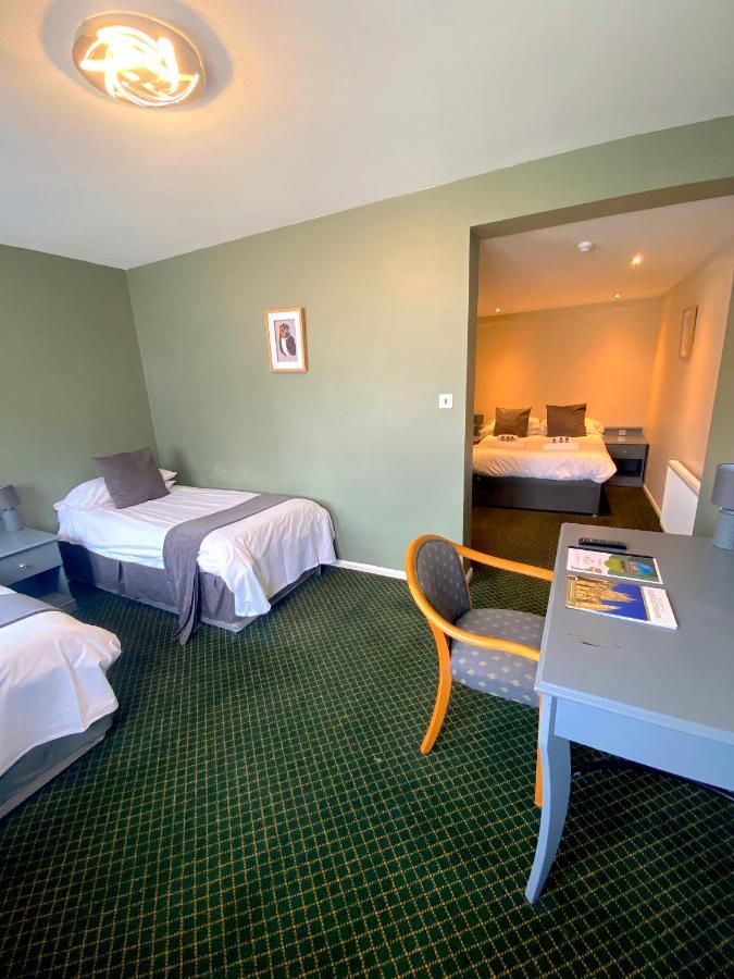 Bells Hotel Coleford  Extérieur photo