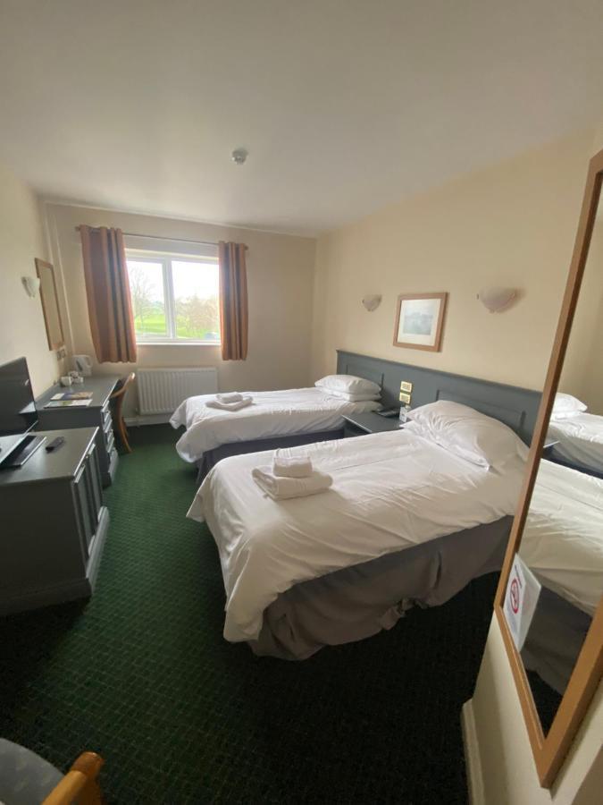 Bells Hotel Coleford  Extérieur photo